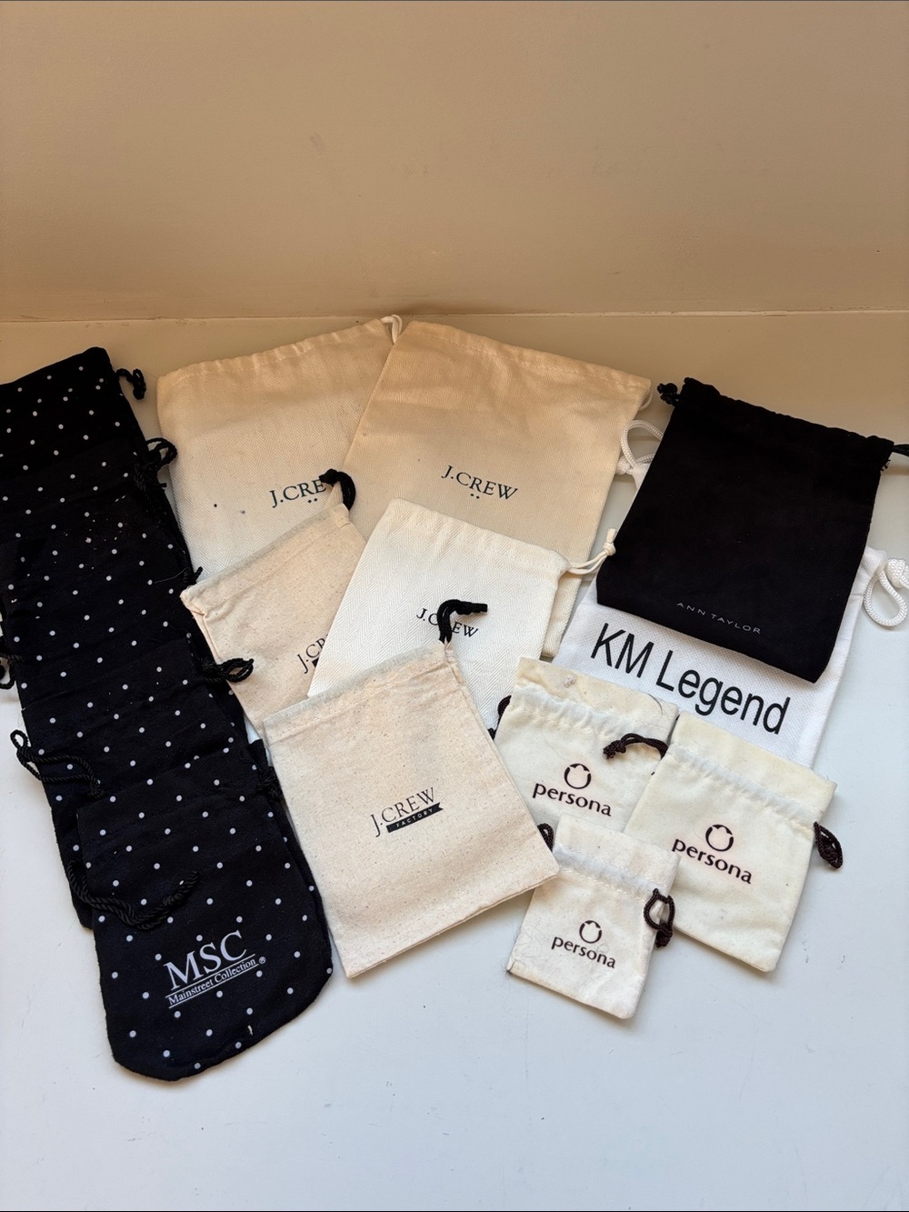 J.CREW & more JEWELRY travel BAGS w/drawstring ~ 10 bags & bonus 7/black bags